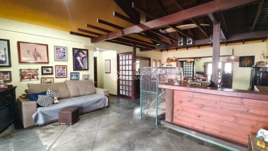 Casa com 3 Quartos à venda, 271m² no São João do Rio Vermelho, Florianópolis