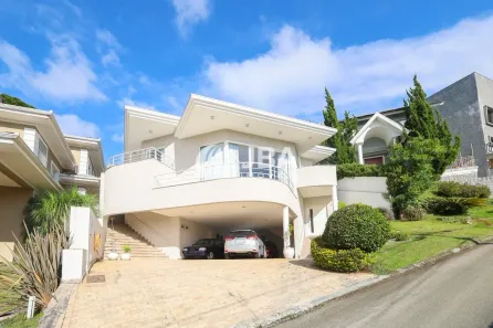 Casa de Condomínio com 4 Quartos à venda, 501m² no Taboão, Curitiba