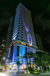 Apartamento com 3 Quartos à venda, 137m² no Meia Praia, Itapema