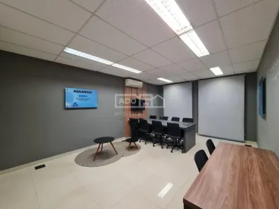 Sala Comercial com 2 Quartos para alugar, 139m² no Loteamento Center Santa Genebra, Campinas