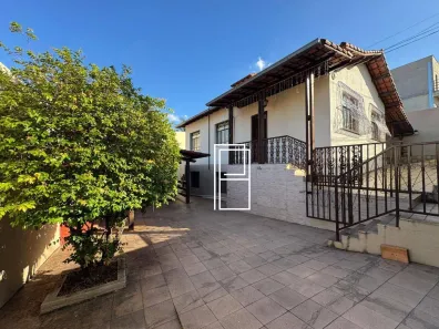 Casa com 3 Quartos à venda, 200m² no Boa Vista, Belo Horizonte