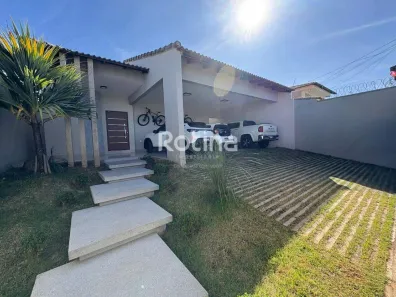 Casa com 4 Quartos à venda, 300m² no Cidade Jardim, Uberlândia