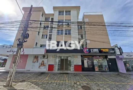 Ponto Comercial para alugar, 48m² no Kobrasol, São José