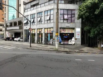Ponto Comercial para alugar, 600m² no Savassi, Belo Horizonte