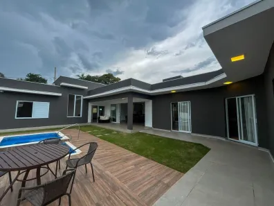Fazenda/Sítio com 4 Quartos à venda, 1350m² no Colinas de Porangaba, Porangaba