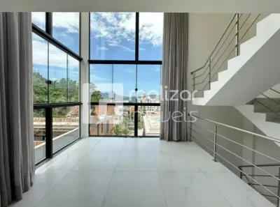 Casa de Condomínio com 5 Quartos para alugar, 642m² no Carvoeira, Florianópolis