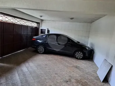 Sobrado com 3 Quartos à venda, 400m² no Jardim Cidália, São Paulo