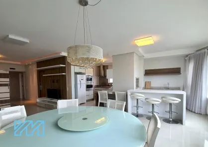 Apartamento com 3 Quartos para alugar, 118m² no Centro, Balneário Camboriú