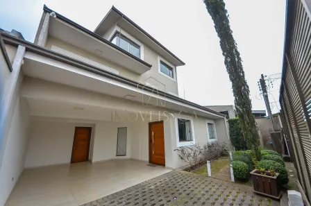 Sobrado com 4 Quartos à venda, 294m² no Iná, São José dos Pinhais
