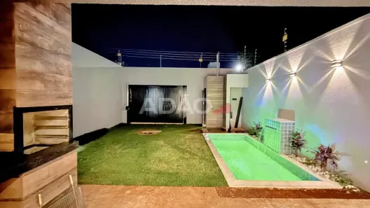 Casa com 3 Quartos à venda, 142m² no Jardim Balneário Meia Ponte, Goiânia