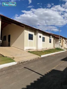 Casa de Condomínio com 3 Quartos à venda, 168m² no Residencial Village, Caldas Novas