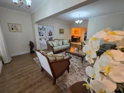 Casa com 3 Quartos à venda, 366m² no Jardim Satélite, São José dos Campos