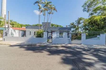 Casa com 3 Quartos à venda, 260m² no Santa Tereza, Porto Alegre