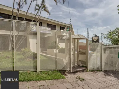 Casa com 3 Quartos à venda, 250m² no Menino Deus, Porto Alegre
