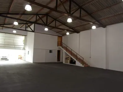 Galpão/Depósito/Armazém à venda, 389m² no Vila Nova, Porto Belo