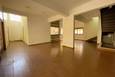 Sobrado com 3 Quartos para alugar, 300m² no Jardim Valparaiso, São Paulo