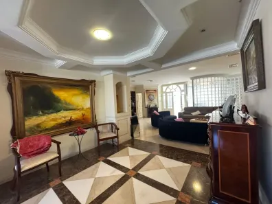 Cobertura com 4 Quartos para alugar, 700m² no Gonzaga, Santos
