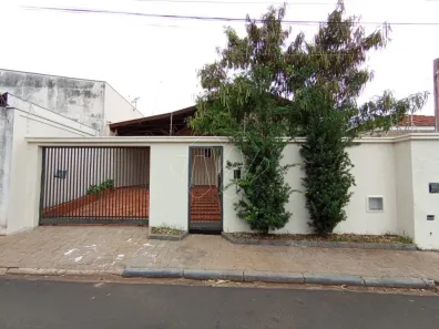 Casa com 3 Quartos à venda, 171m² no Vila Nossa Senhora do Carmo, Araraquara