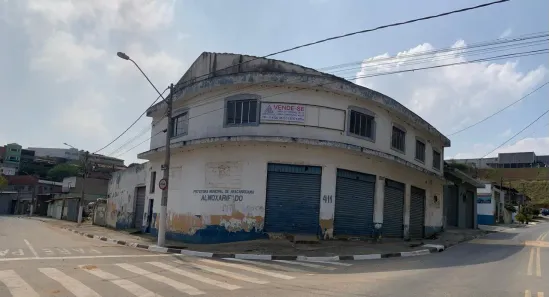 Ponto Comercial com 6 Quartos à venda, 396m² no Vila Real Daracariguama, Araçariguama