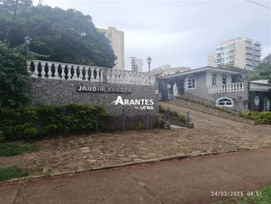 Apartamento com 4 Quartos à venda, 139m² no Saraiva, Uberlândia