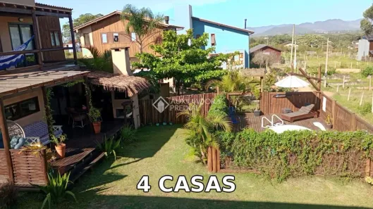 Casa com 8 Quartos à venda, 281m² no , Imbituba