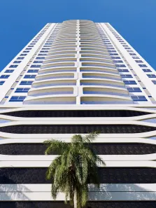 Apartamento com 3 Quartos à venda, 132m² no Meia Praia, Itapema