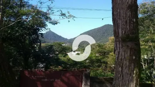 Lote/Terreno à venda, 720m² no Itaipu, Niterói