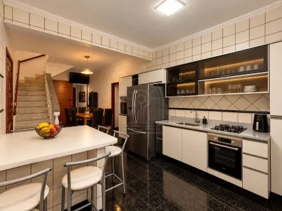 Casa com 3 Quartos à venda, 176m² no Parque São Paulo (Vila Xavier), Araraquara
