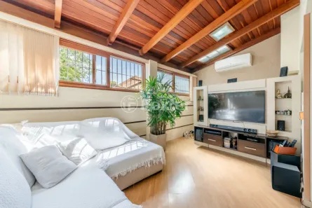 Casa de Condomínio com 3 Quartos à venda, 173m² no Sétimo Céu, Porto Alegre