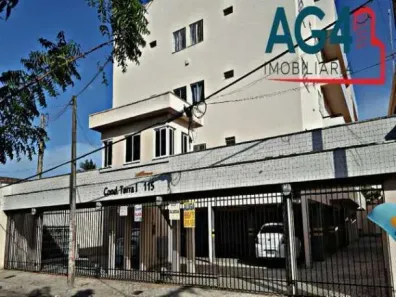 Apartamento com 2 Quartos para alugar, 52m² no Montese, Fortaleza
