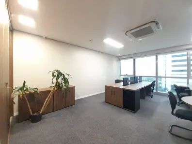 Sala Comercial à venda, 40m² no Menino Deus, Porto Alegre