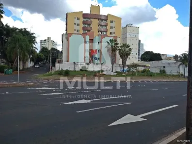 Lote/Terreno com 1 Quarto para alugar, 735m² no Saraiva, Uberlândia