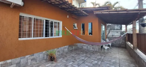 Casa com 4 Quartos à venda, 400m² no Sagrada Família, Belo Horizonte