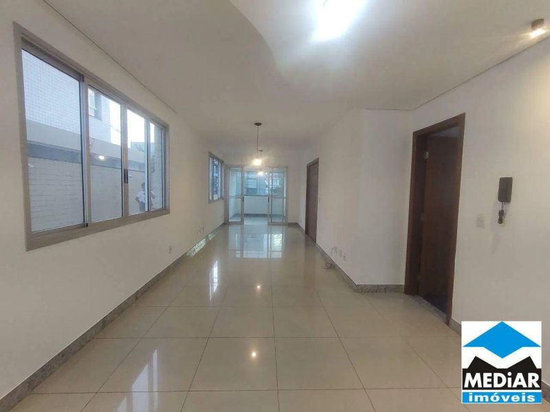 Apartamento com 4 quartos — São José, Belo Horizonte