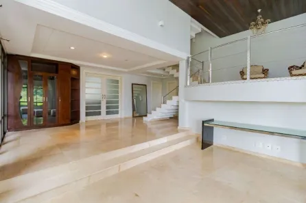 Casa com 4 Quartos à venda, 322m² no Cidade Industrial, Curitiba
