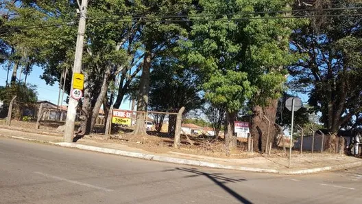 Lote/Terreno à venda, 2300m² no Parque dos Pinhais, Franca