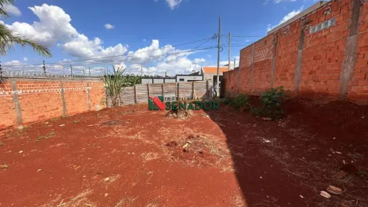 Lote/Terreno à venda, 250m² no Jardim Europa, Cambé