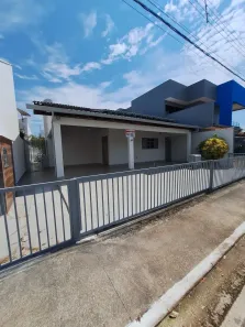 Casa com 3 Quartos para alugar, 200m² no Nova Esperança, Porto Velho