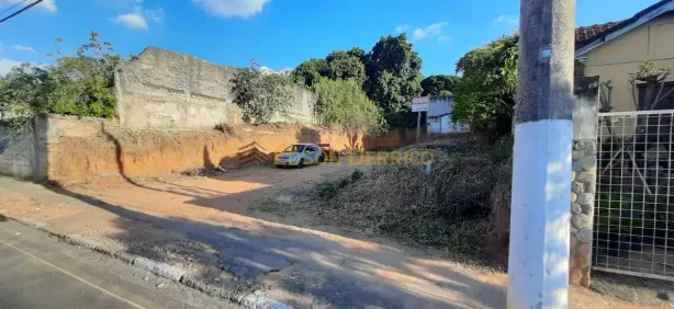 Lote/Terreno à venda, 596m² no Tabaú, Pindamonhangaba