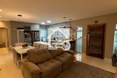 Casa com 2 Quartos à venda, 136m² no Vila Assunção, Santo André