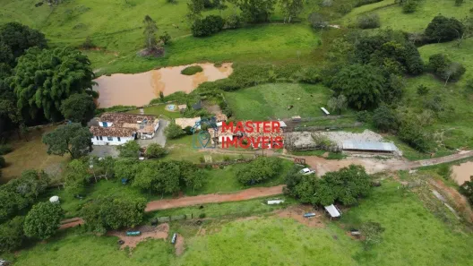 Fazenda/Sítio com 3 Quartos à venda, 1380000m² no Centro, Carmópolis de Minas