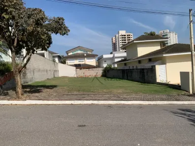 à venda, 375m² no Urbanova VI, São José dos Campos