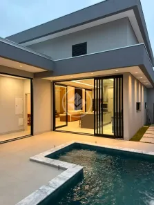 Casa de Condomínio com 3 Quartos à venda, 213m² no Petrópolis, Várzea Grande