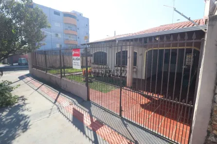 Casa com 2 Quartos para alugar, 142m² no Centro, Londrina