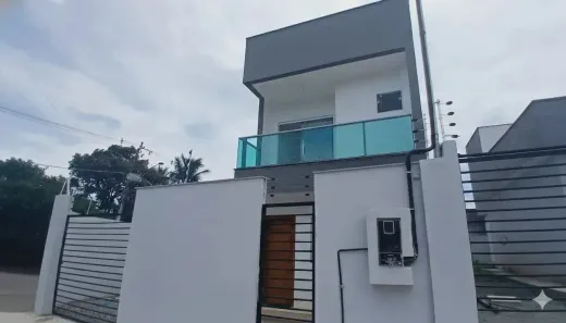 Casa com 3 Quartos à venda, 150m² no Costa Dourada, Serra