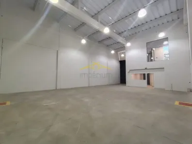 Galpão/Depósito/Armazém para alugar, 326m² no Loteamento Industrial Machadinho, Americana