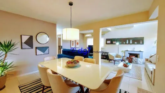 Casa de Condomínio com 3 Quartos à venda, 250m² no Chácara Canta Galo, Cotia