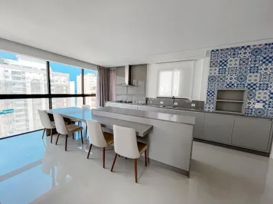 Apartamento com 3 Quartos à venda, 123m² no Centro, Balneário Camboriú