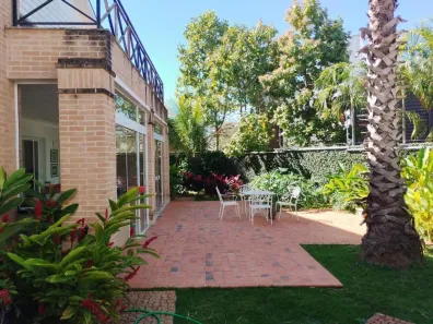 Casa de Condomínio com 3 Quartos à venda, 350m² no Ville Sainte Hélène, Campinas