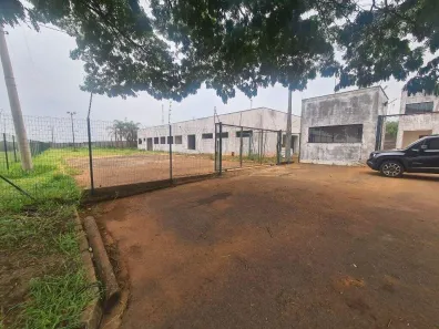 Prédio Comercial para alugar, 556m² no Parque São Jorge, Piracicaba